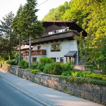 Familienappartement Mit Balkon Lägenhet Salzburg